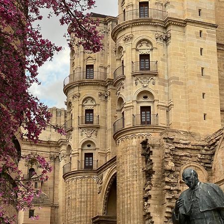 Suite Premium - Cathedral Of مالقة المظهر الخارجي الصورة